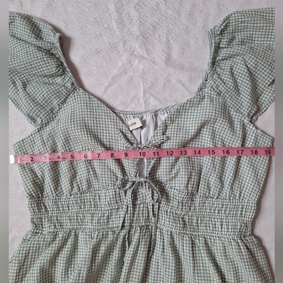HOLLISTER Green Flutter Sleeve Double Tie Skort Dress - Picture 5 of 11